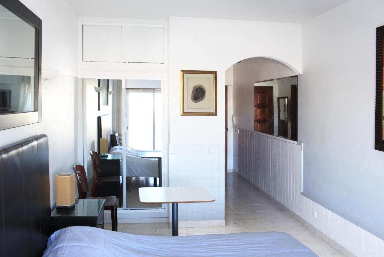 Lagos Main Avenue Studio With Marina View Balcony Экстерьер фото